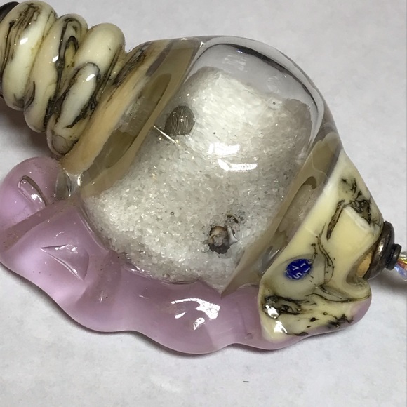 Glass shell sand pendant artisan - Picture 3 of 10